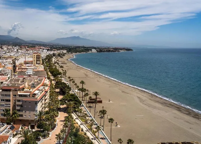 Casa Maritimo Centro Historico Apartment Estepona